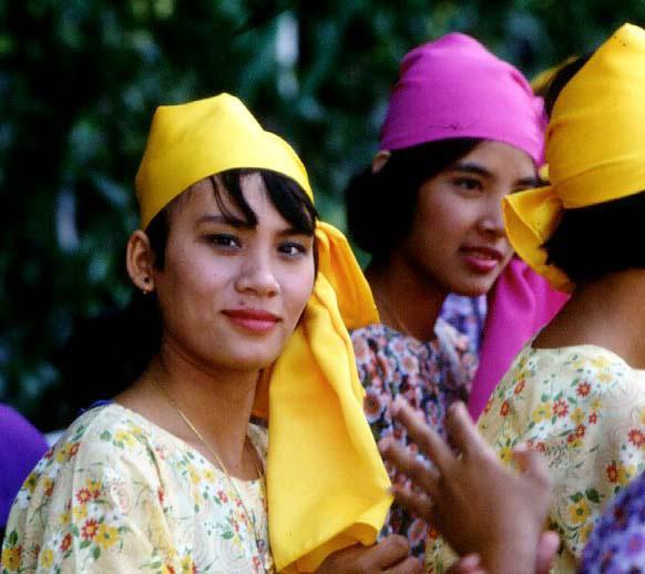 Thai village girls | Harold Stephens